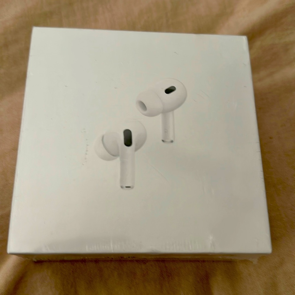 Apple Air pods pro 2nd generation with magnet case. New